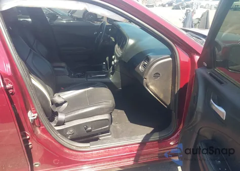 2019 Dodge Charger Sxt Rwd z USA, uszkodzony, nr VIN 2C3CDXBG7KH553090